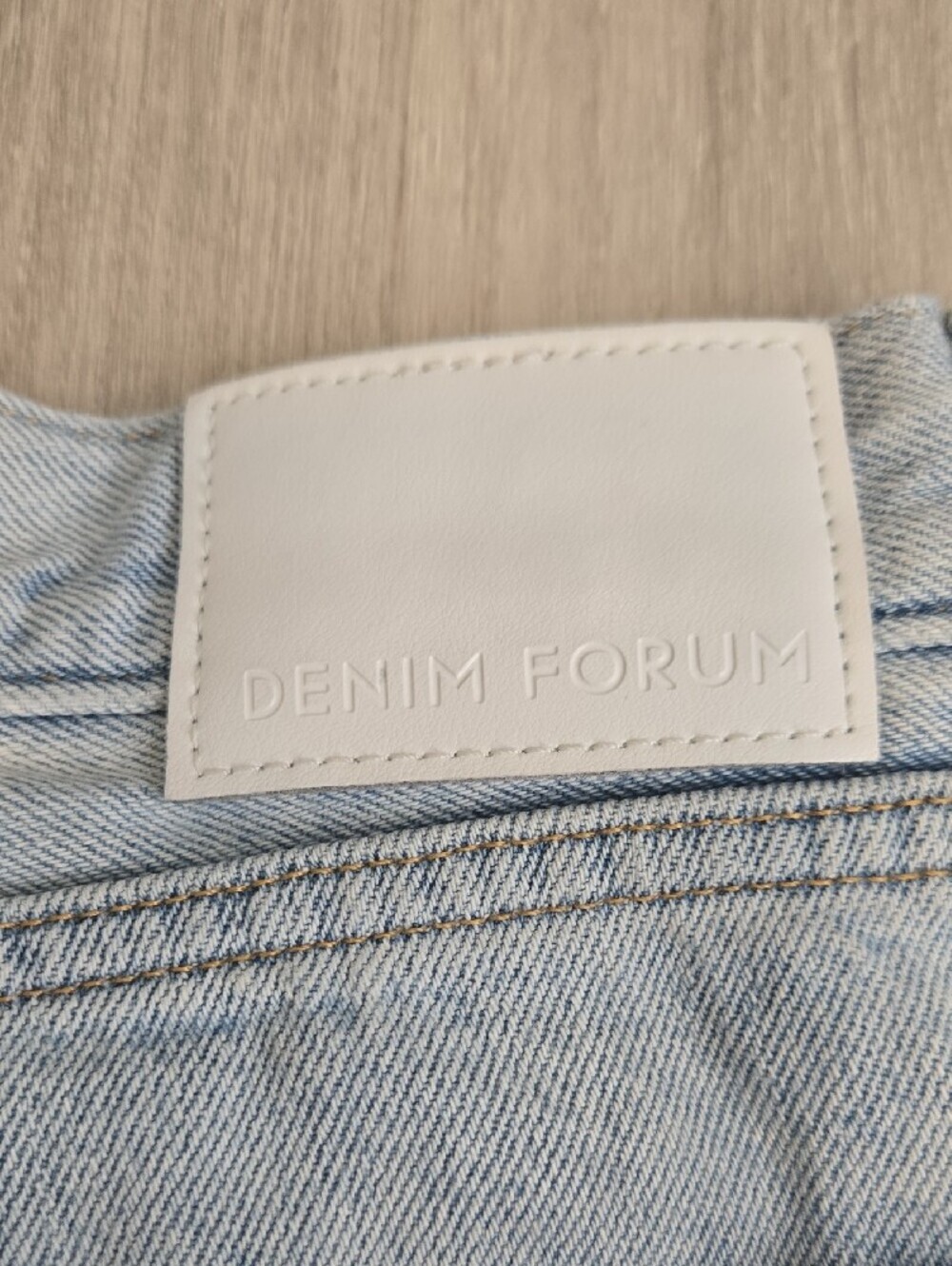 Denim Forum Light Blue High-Rise Women's Jeans - Picture 8 of 8